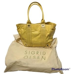Sigrid Olsen - Large Yellow Patent Leather Tote, GUC
